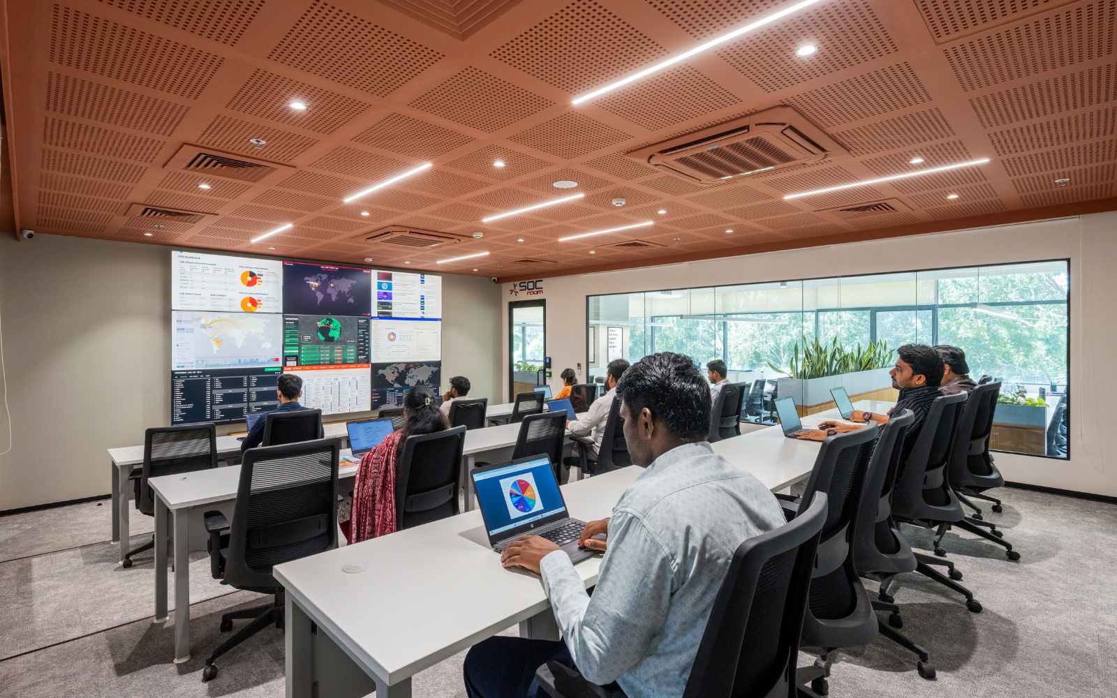 SOCroom threat monitoring dashboard